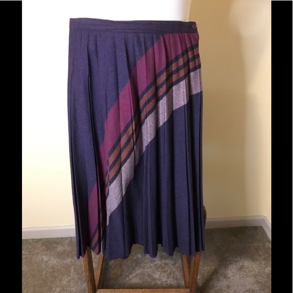 Women’s Vintage Purple Diagonal Stripe Skirt